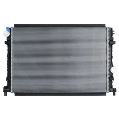 Hűtő, Motorhűtés Audi Rs3 - VALEO (VAL701515)